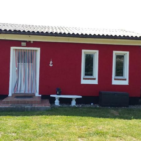 Ferienhaus Storchenweg Mahlzow Екстериор снимка